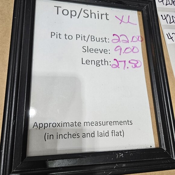 Chicago Bulls Shirt Mens XL Black NBA Basketball Pixel Graphic Tee Phantom Made - Picture 10 of 10